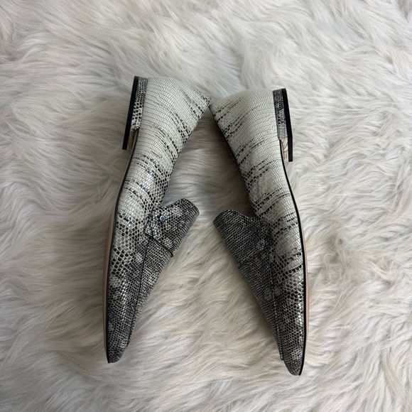 27 Edit Harlie Snakeskin Pointy Flats - Picture 6 of 8